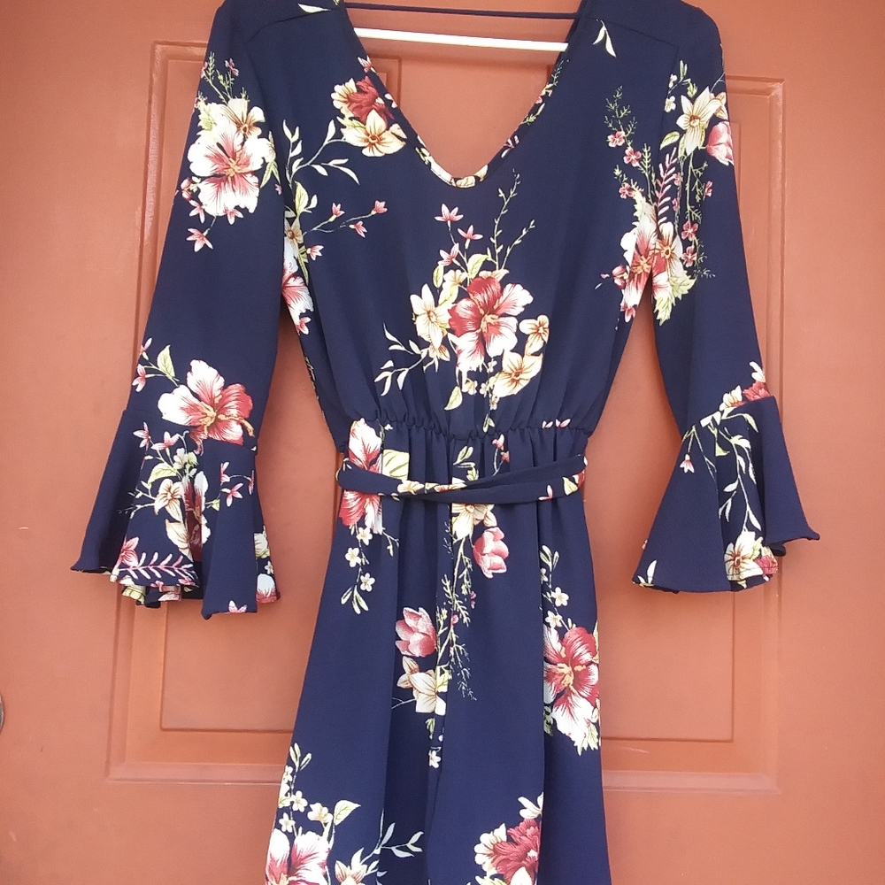 Romper - Picture 2 of 3